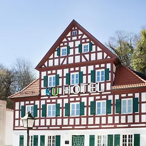 Hotel Ku
